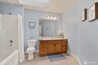 Upper Hall Bath