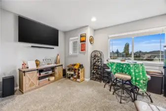 Upstairs Bonus Room / Flex Space Angle 2