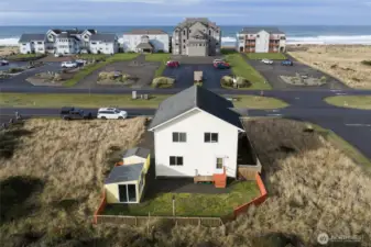 Home boasts an artist studio, storage shed and separate side dog run.