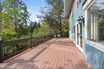 Oversized deck great for relaxing and entertaining.