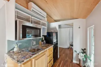 Casita kitchenette.