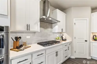 Disclaimer Secondary photos of same floor plan on different lot in different community: Photos are from another Warren, finishes, upgrades, and features may vary.