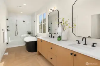 Spacious Primary bath