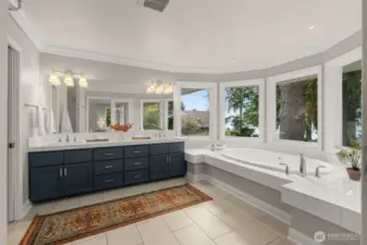 Primary 5-piece bathroom