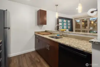 Breakfast bar is open and great for entertaining