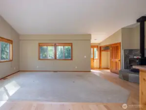 Spacious living room.