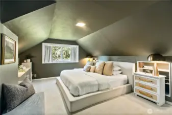 Upstairs bedroom
