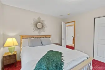 2nd Bedroom
