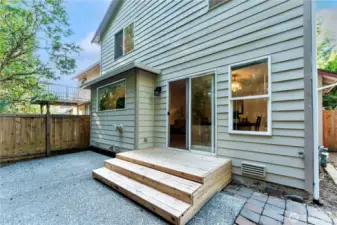 Sliding glass door leading to your outdoor patio great for entertaining.
