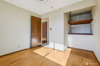 Bedroom #2 - hardwired and ready for serious work or gaming!