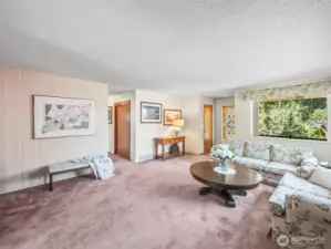 Living room hallway to primary