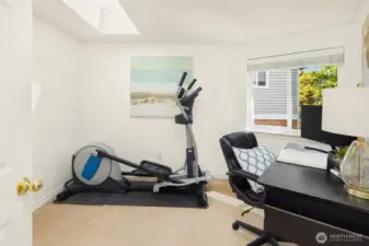 The third bedroom with skylight.