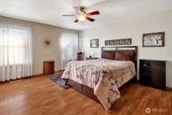 Large primary suite