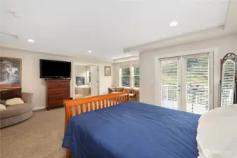 Large primary suite with french doors
