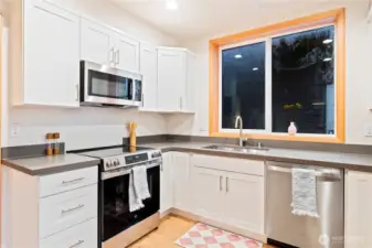 Defined kitchen space keeps the flow of the home intact.