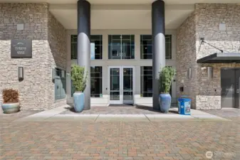 Baker Condominiums has a gracious entry to the building that the homeowners take pride in.