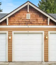 Single car, detached garage