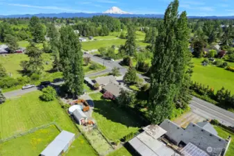 ~Aerial view of back of property & Mt Rainier! You can see Mt Rainier from front lawn~