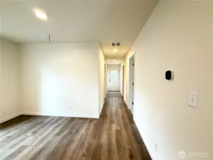 2 ADDITIONAL BEDROOM ON OPPOSITE SIDE OF PRIMARY