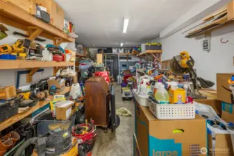 2-car Tandem Garage