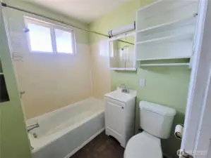 Upper Bath
