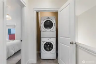 laundry on upper level - so handy!