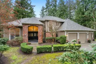 Meticulous Bellevue Home with Lake Views, Style, and Convenience.