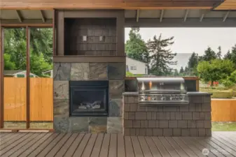 Gas fireplace, wired for TV, and built-in BBQ.