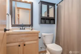 Shared main floor bath