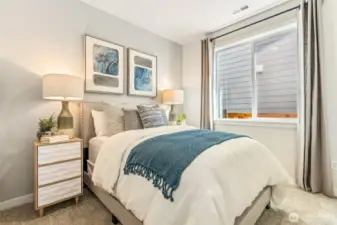 Disclaimer Secondary photos of same floor plan on different lot in different community: Photos are from another Luna, finishes, upgrades, and features may vary.