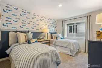 Disclaimer Secondary photos of same floor plan on different lot in different community: Photos are from another Luna, finishes, upgrades, and features may vary.