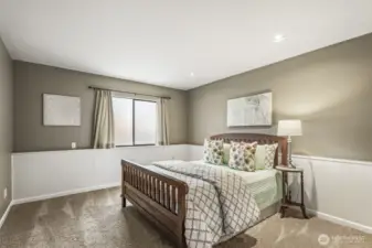 Large downstairs bedroom