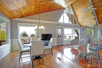 Soaring vaulted ceilings and breathtaking water and mountain views from every room.