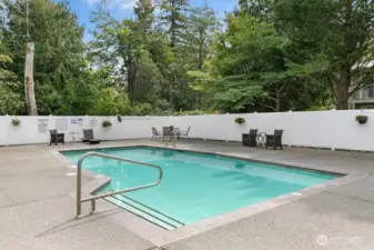 Take a refreshing swim in the outdoor heated pool, open Memorial Day through Labor Day. With both a shallow and deep end, it’s perfect for a quick dip, family fun, or morning laps.