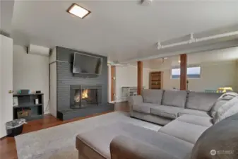 Huge family room down with fireplace
