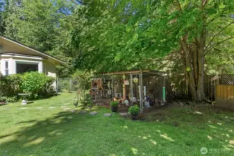 Imagine raising your own chickens here!