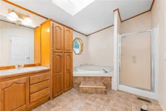 Primary bath