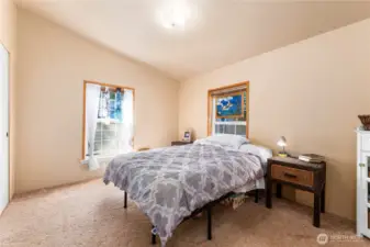 Second bedroom