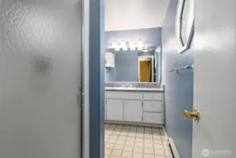 Primary bath.