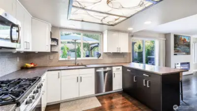 enjoy an open layout that keeps you part of the conversation while preparing meals.