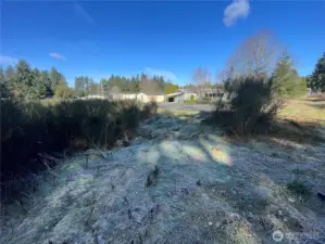 Glendale Mobile Home Park on other side of Right of Way.