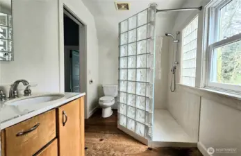 Primary Bath on 2nd fl