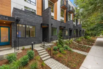 Quiet, Serene Queen Anne neighborhood