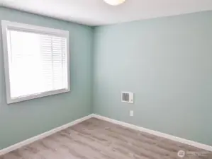2nd Guest Bedroom w/ LVP flooring.