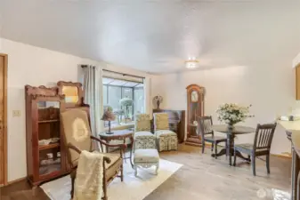 Light and bright living room with garden window