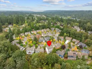 Just minutes from downtown Bothell, Woodinville, and Kirkland, with easy freeway access to I-405, I-5, and 522, all on a quiet cul-de-sac street setting. Located across from Brickyard Road Park and pickleball courts. Highly rated Northshore schools.
