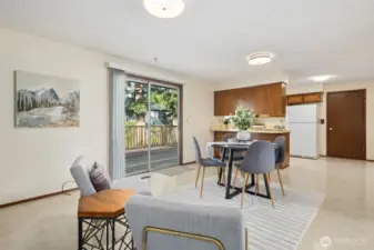 Here's the view looking towards the kitchen. The door there leads out to the garage and laundry room.