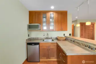 Lower level kitchenette- possible MIL suite!