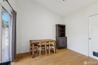 Dining room.