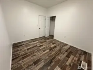 2 bedroom